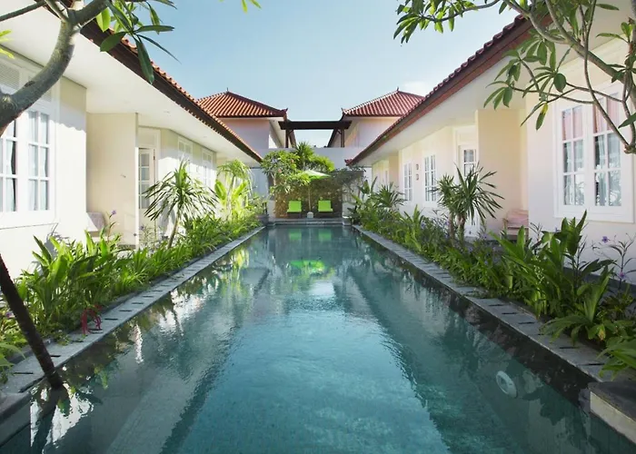 Solterra Boutique & Powered By Archipelago Seminyak