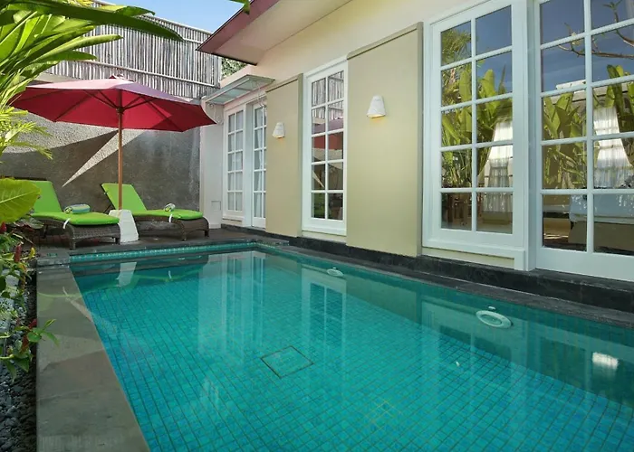 Solterra Boutique & Powered By Archipelago Seminyak