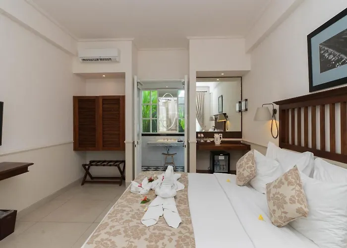 Solterra Boutique & Powered By Archipelago Hotel Seminyak