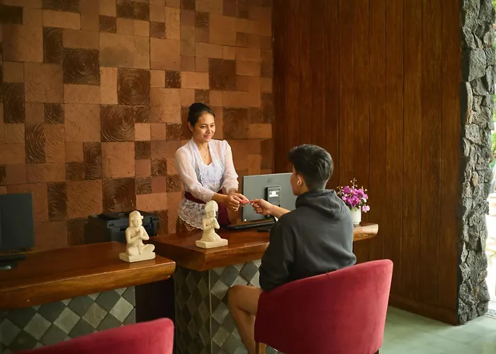 Solterra Boutique & Powered By Archipelago Seminyak
